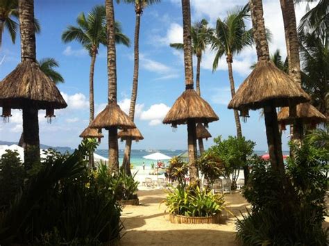THE 10 BEST Affordable Resorts in Boracay .